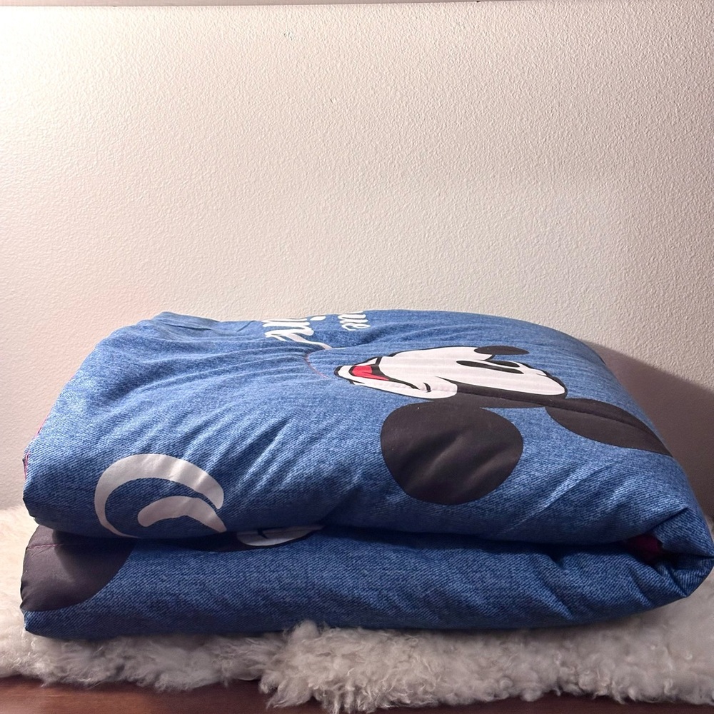 Disney Mickey Mouse quilt.